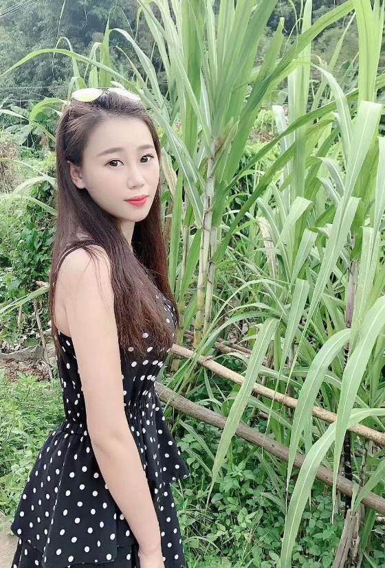 双飞欢欢小洁两姐妹（可单约，双飞只接待约过的且要预定）